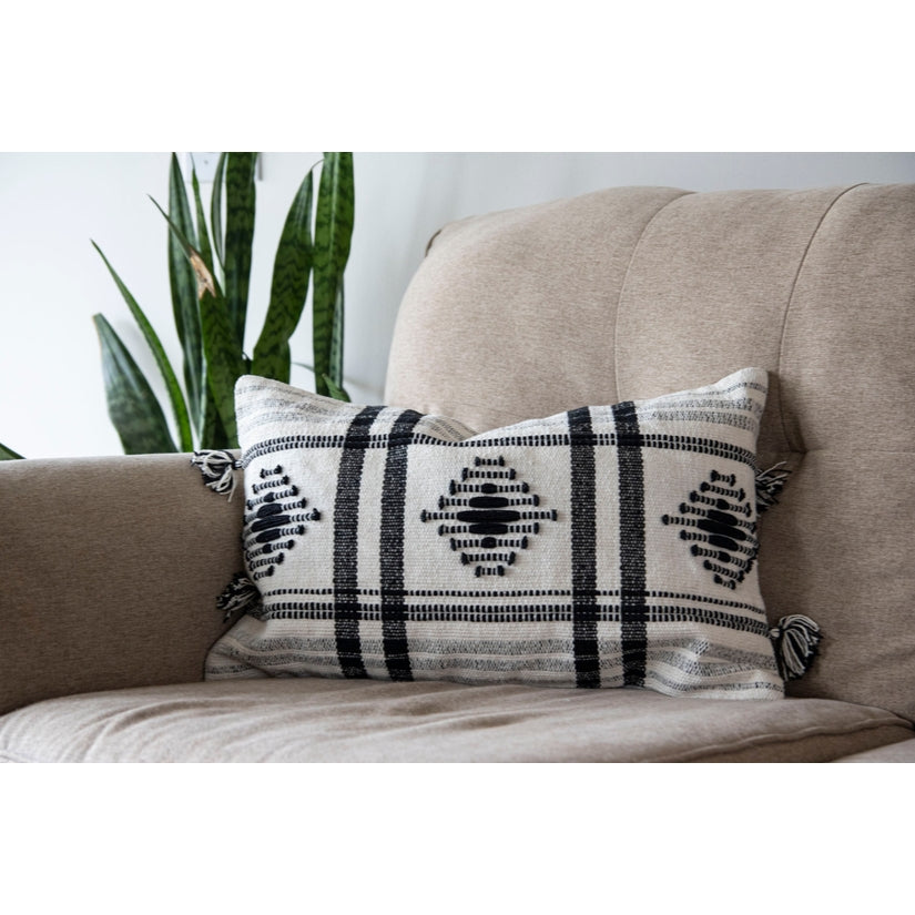 Foreside Woven Pillows- 14x22