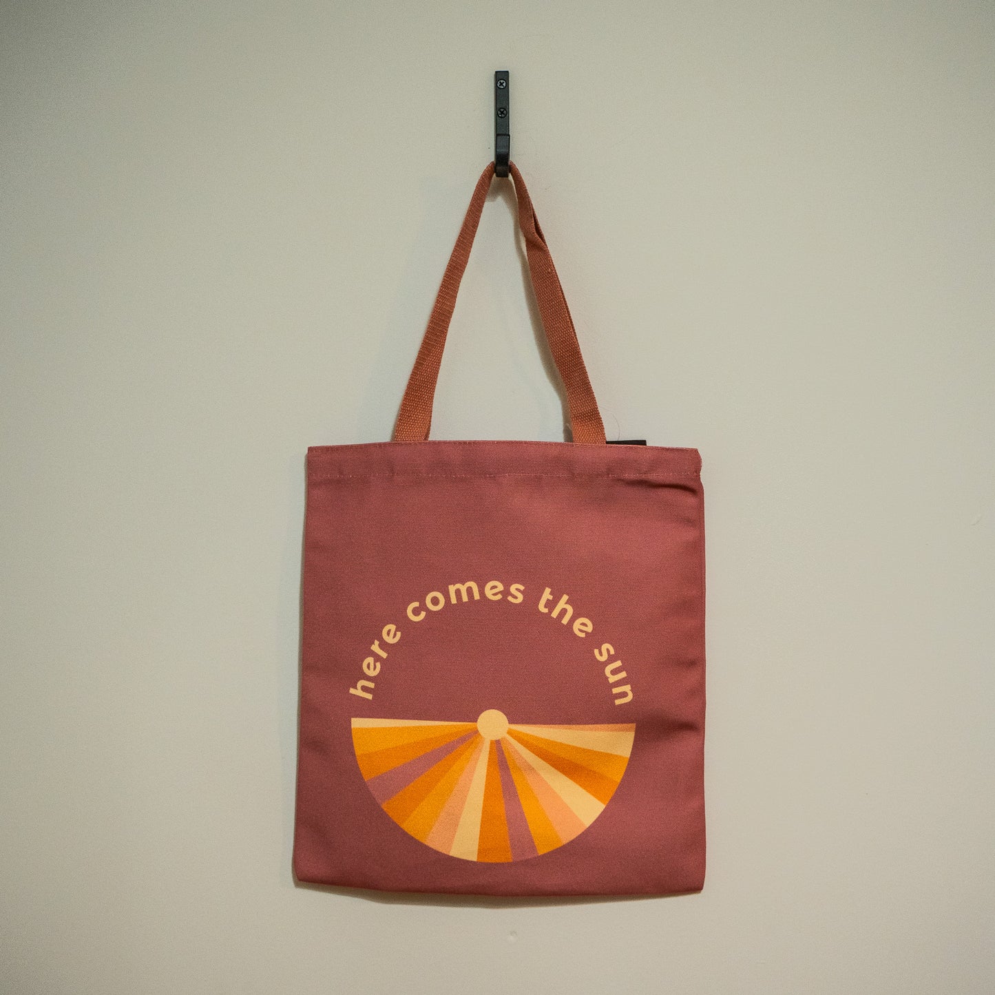 Here Comes the Sun Tote - Pink