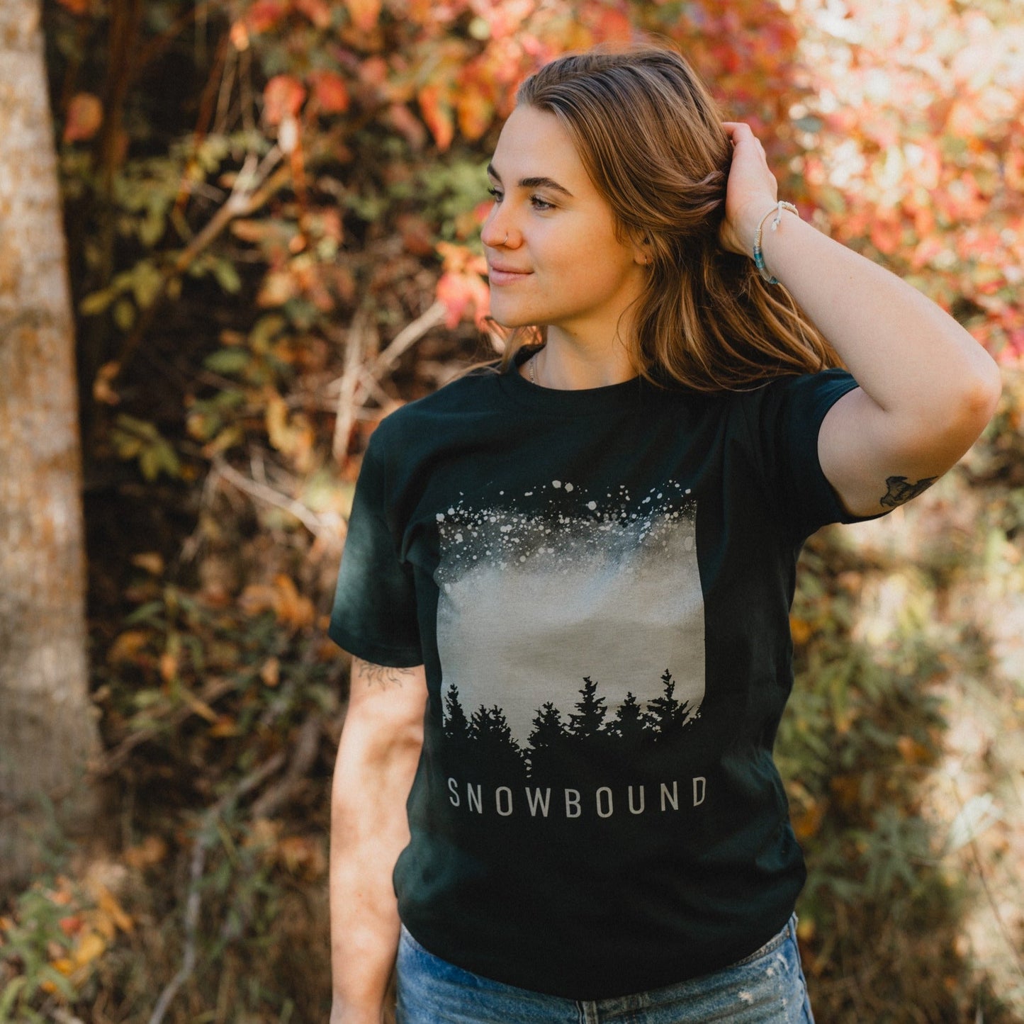 Snowbound Men/Unisex Tee - Pine Green - Discontinued - The Montana Scene