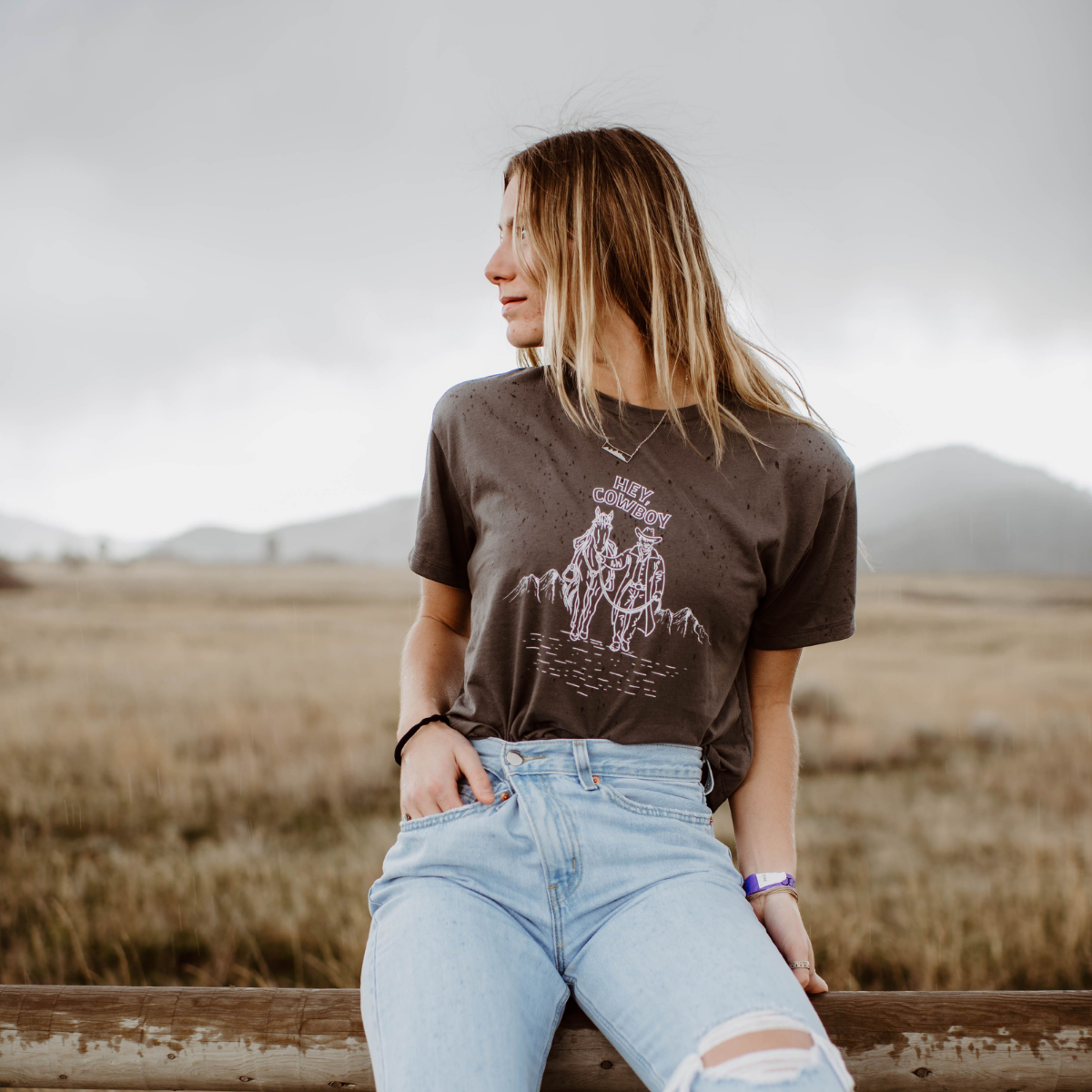 Hey Cowboy Ladies Crop Tee - Washed Black - Discontinued - The Montana Scene