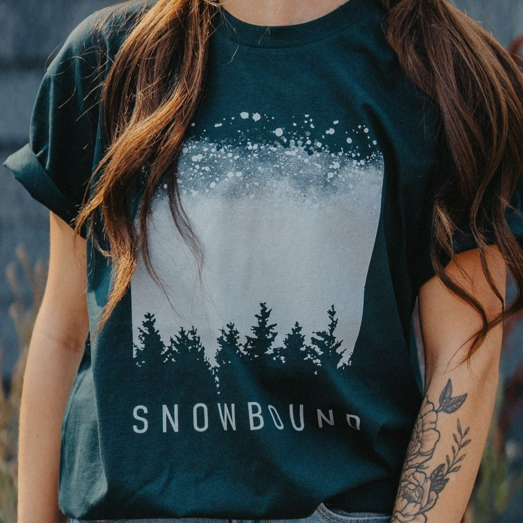 Snowbound Men/Unisex Tee - Pine Green - Discontinued - The Montana Scene